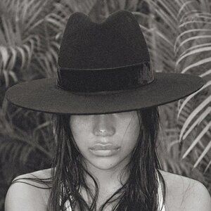 LACK OF COLOR HAT - BENSON IN BLACK - SMALL